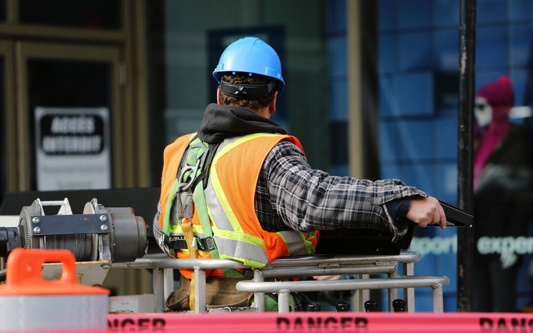 Essential Safety Equipment in Construction: Ensuring Worker Safety on the Jobsite